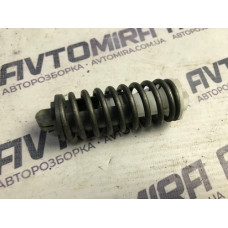 Пружина педалі зчеплення VW Passat B6 2005-2010 1J2721421